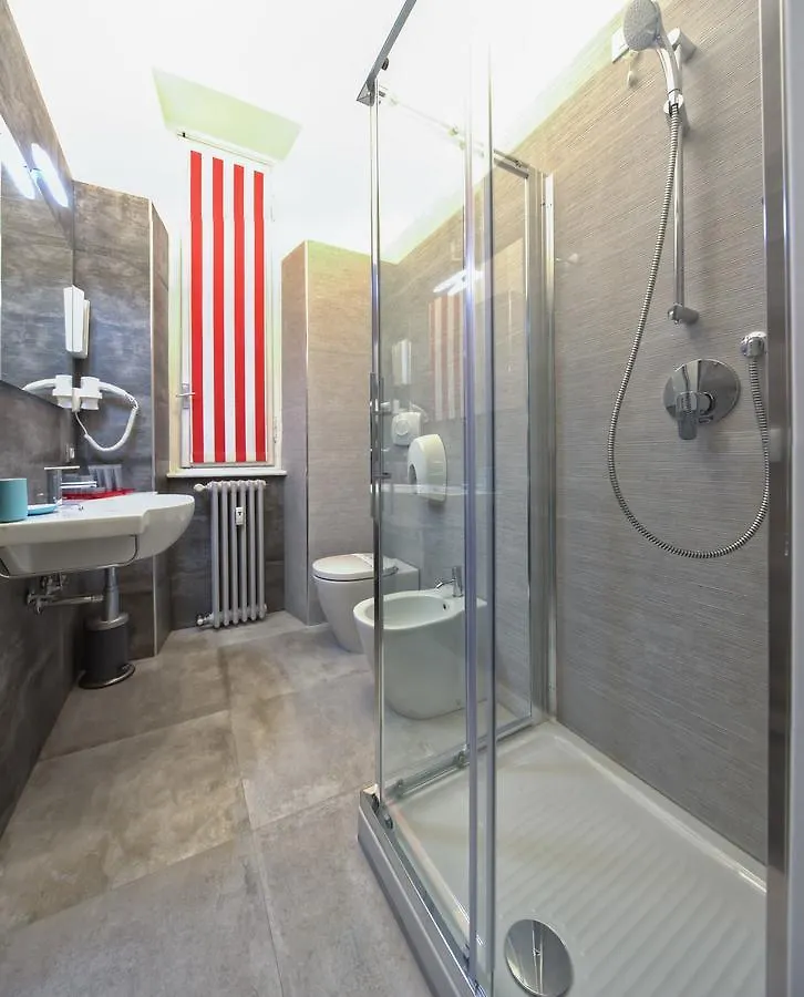 Bed & Breakfast B&B Raffaello 16 Milan Italy